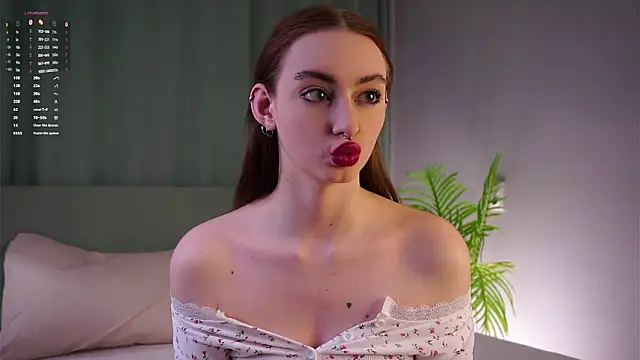 BeckiMacreno online show from February 7, 2026, 1:48 pm