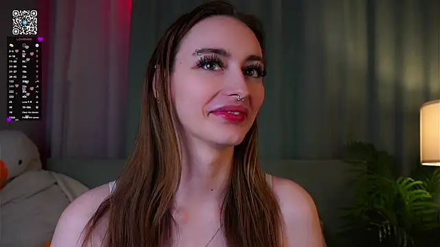 BeckiMacreno online show from April 21, 2026, 3:07 pm