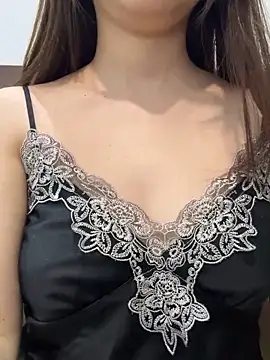 Zinmeo20 online show from April 21, 2026, 8:42 am