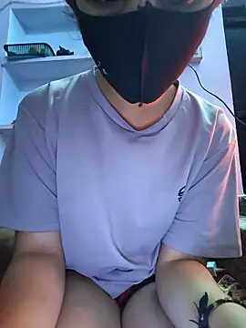 Snapshot of kinsu4763 chatting on January 13, 2026, 6:18 am kinsu4763 online show from January 13, 2026, 6:18 am