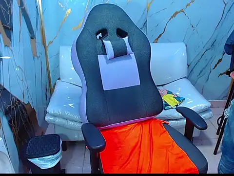 Boy tatto77 online show from February 24, 2026, 6:06 pm