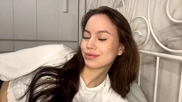 KitCerveny online show from December 19, 2025, 7:26 am