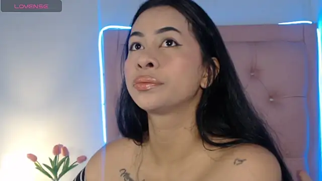 Olivia gray69 online show from February 14, 2026, 12:13 pm