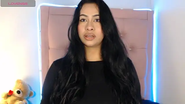 Olivia gray69 online show from March 9, 2026, 9:35 am