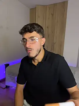 LIAM COLT online show from April 19, 2026, 10:45 pm