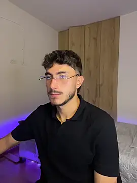 LIAM COLT online show from April 21, 2026, 12:01 am