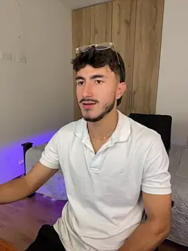 LIAM COLT online show from April 22, 2026, 7:15 pm