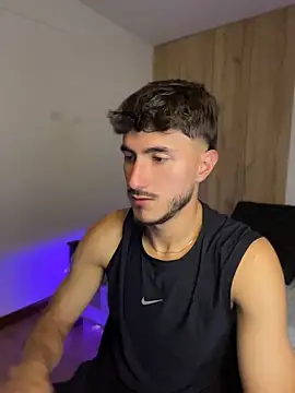 LIAM COLT online show from April 24, 2026, 12:13 am