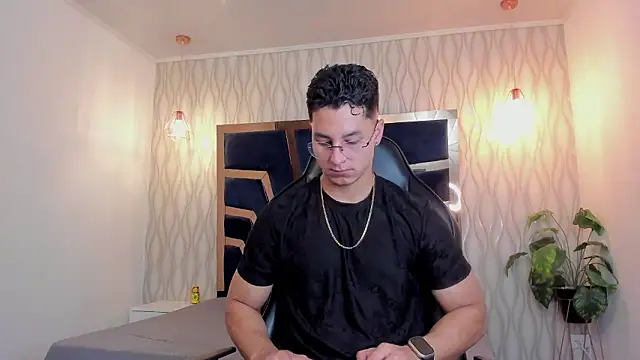 Noah Clarkk online show from March 21, 2026, 5:27 pm