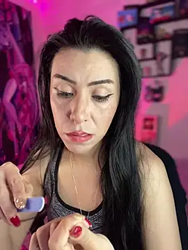 Sky Girl LS online show from April 2, 2026, 2:42 am