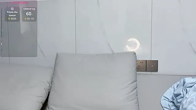 Snapshot of Mona-u chatting on February 13, 2026, 5:25 am Mona-u online show from February 13, 2026, 5:25 am