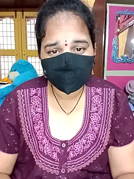 maduri   online show from April 25, 2026, 3:42 am