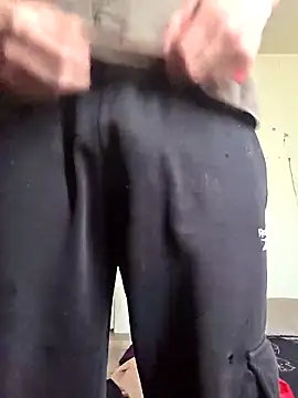 Snapshot of Mr_fromtheback chatting on March 6, 2026, 3:41 pm Mr fromtheback online show from March 6, 2026, 3:41 pm