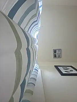 Snapshot of Mr_fromtheback chatting on March 10, 2026, 2:22 pm Mr fromtheback online show from March 10, 2026, 2:22 pm