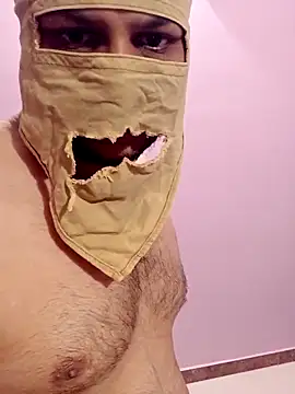 notyg240 online show from April 18, 2026, 7:07 pm