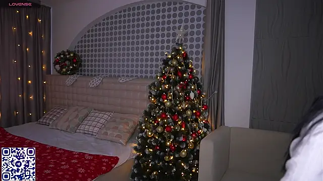 Snapshot of DeliaLoma chatting on January 15, 2026, 5:56 am DeliaLoma online show from January 15, 2026, 5:56 am