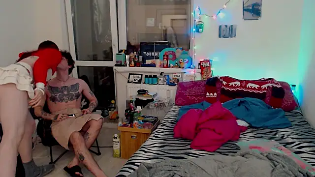 MaryJane x Peter online show from December 19, 2025, 2:02 pm