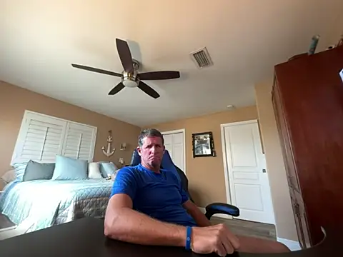 lvnlarge online show from February 25, 2026, 4:05 pm