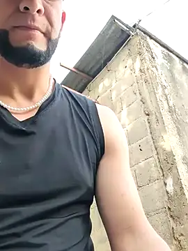 PIGHIGHDIRTY p0 online show from May 14, 2026, 8:04 pm