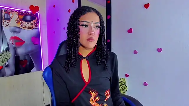 dolly boob online show from June 12, 2026, 5:28 am