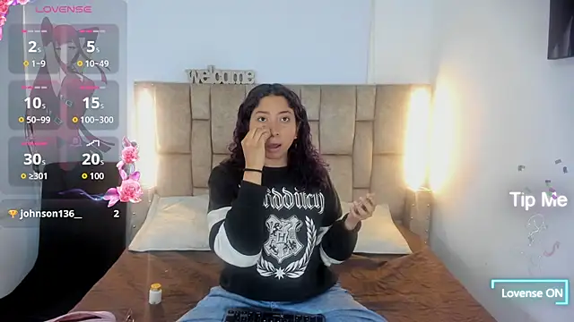 Mia Cavalli online show from March 5, 2026, 11:50 am