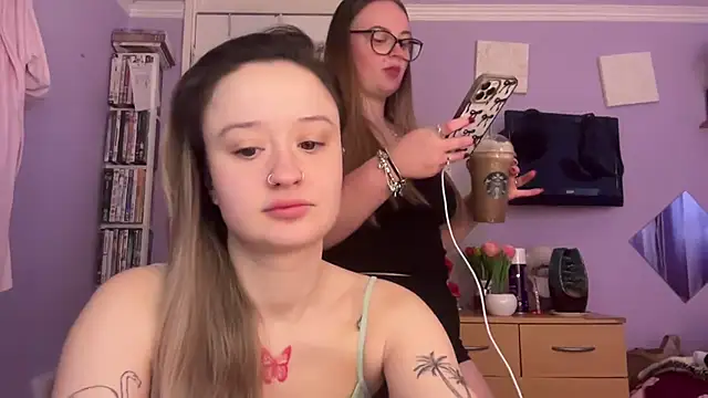 LilyLuck  online show from February 19, 2026, 1:40 pm