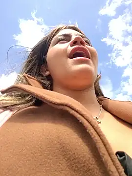 Ivy enjoy online show from April 22, 2026, 6:42 pm