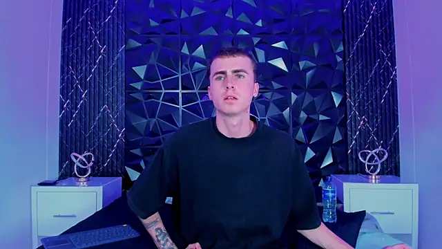 SpaceBoy1 online show from February 19, 2026, 8:49 pm