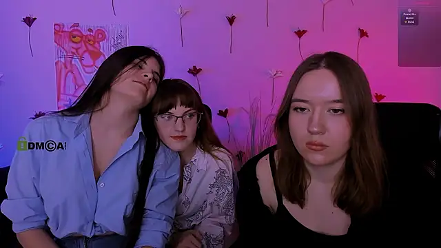 lizzie boom  online show from March 3, 2026, 8:04 pm