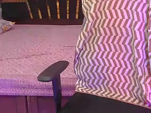 bold-smirthii online show from April 11, 2026, 4:17 am