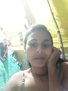 Snapshot of Cuty_priti chatting on January 5, 2026, 5:27 pm Cuty priti online show from January 5, 2026, 5:27 pm