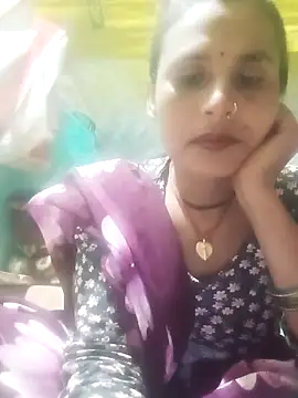 Snapshot of Cuty_priti chatting on February 14, 2026, 4:48 pm Cuty priti online show from February 14, 2026, 4:48 pm