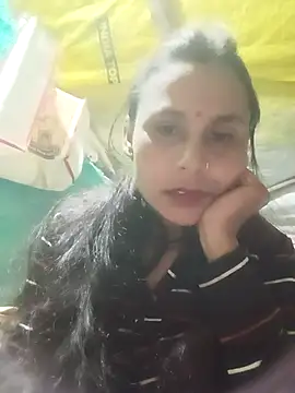 Snapshot of Cuty_priti chatting on February 17, 2026, 4:46 pm Cuty priti online show from February 17, 2026, 4:46 pm