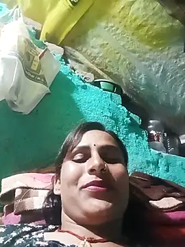 Snapshot of Cuty_priti chatting on February 22, 2026, 7:01 pm Cuty priti online show from February 22, 2026, 7:01 pm