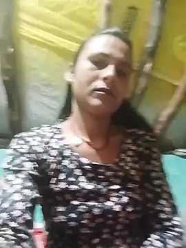 Snapshot of Cuty_priti chatting on March 13, 2026, 9:43 pm Cuty priti online show from March 13, 2026, 9:43 pm