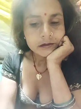 Cuty priti online show from March 17, 2026, 7:17 pm