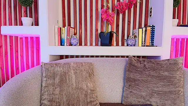 Kaorusweet online show from April 25, 2026, 11:46 am