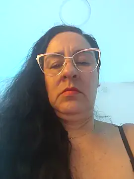 KiaraFoster online show from April 8, 2026, 11:21 am