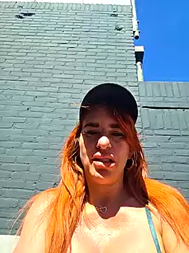 LaLynn online show from April 29, 2026, 12:31 pm