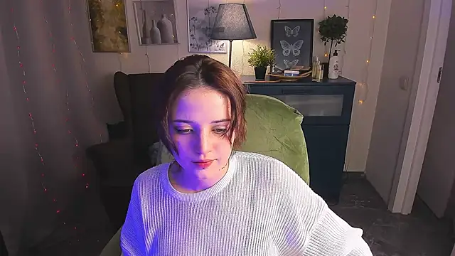 SarahShelby online show from June 6, 2026, 10:14 pm