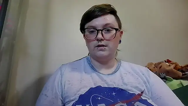 Pupghostt online show from January 7, 2026, 7:05 pm