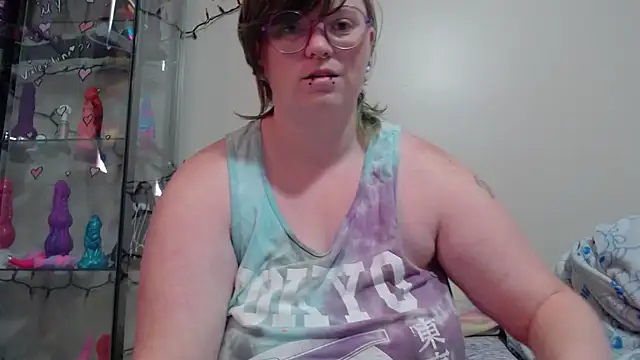 Pupghostt online show from April 22, 2026, 1:34 pm