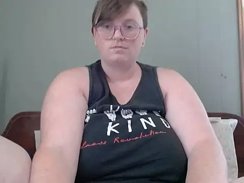Pupghostt online show from July 18, 2026, 4:22 pm