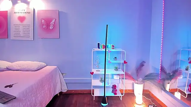 kyoto Aoki online show from February 17, 2026, 7:31 pm