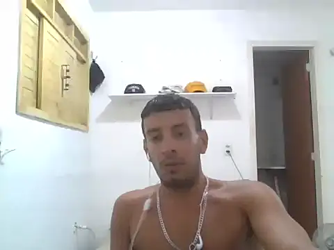 alpalo420 online show from April 5, 2026, 11:46 pm