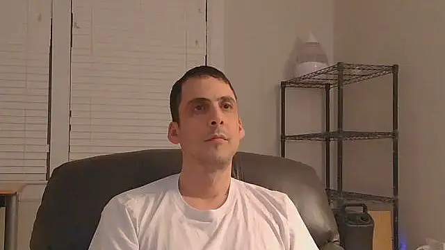 SissyJosh online show from February 8, 2026, 4:27 am