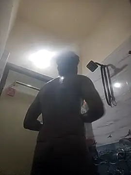 hydhunk26 online show from April 17, 2026, 3:31 am