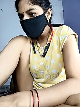 Curvy Kavya online show from April 19, 2026, 3:44 pm