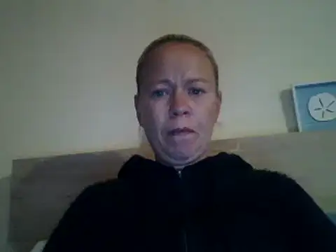 Snapshot of jennyblondeuk chatting on May 15, 2026, 7:54 pm jennyblondeuk online show from May 15, 2026, 7:54 pm