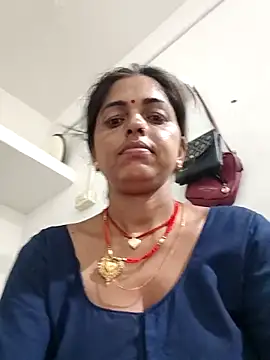 Snapshot of Mahima_rani34 chatting on June 20, 2026, 10:34 pm Mahima rani34 online show from June 20, 2026, 10:34 pm